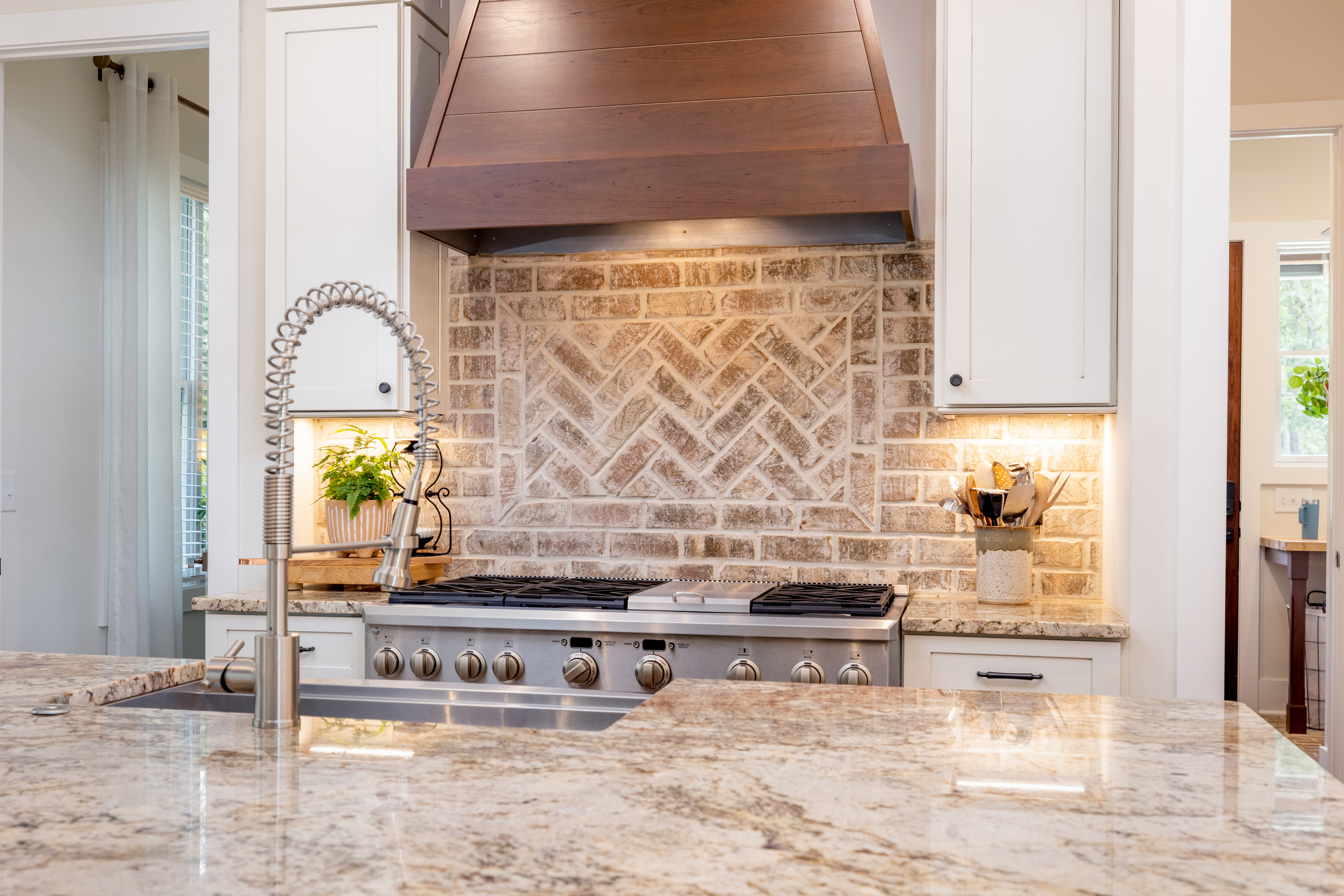 Spatial interior vignette